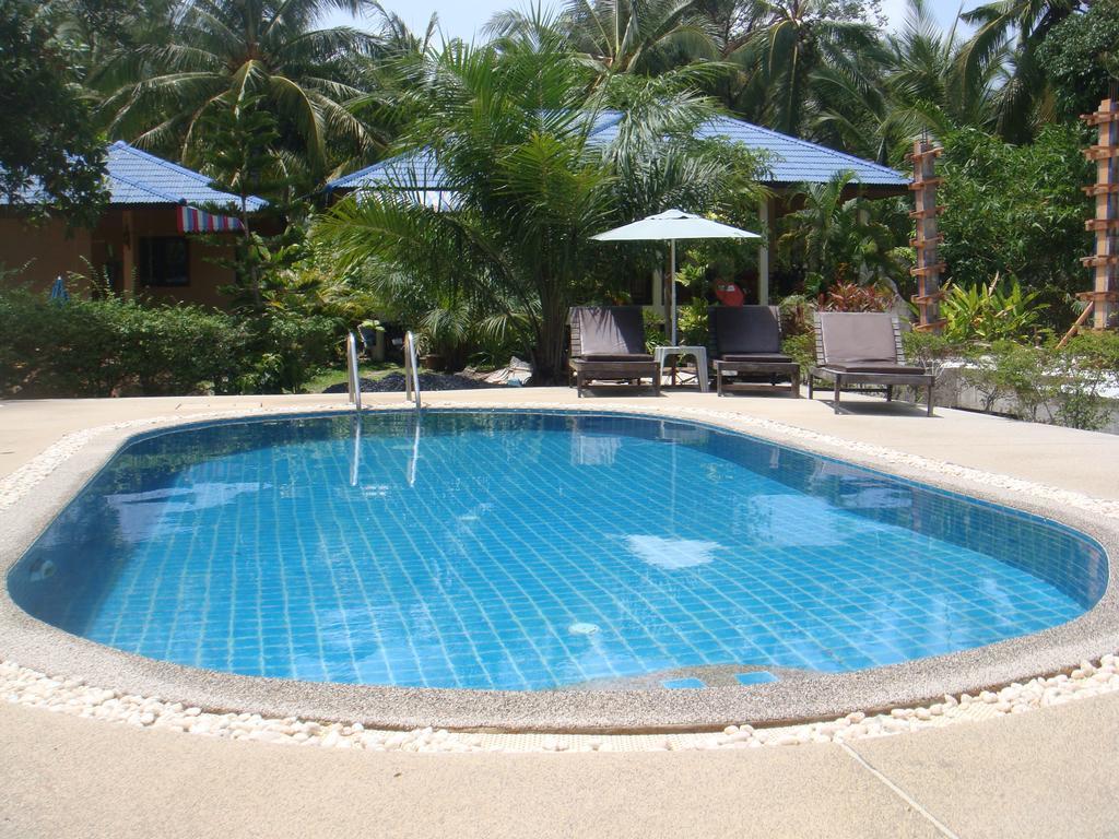 Baan Kuasakul Resort Mae Nam Luaran gambar